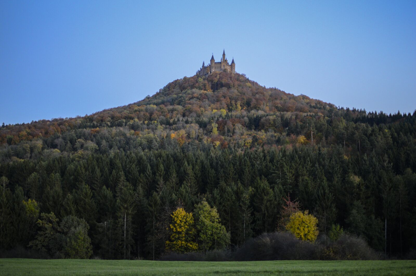 Nikon D3200 sample photo. Hohenzollern castle, castle, swabian photography