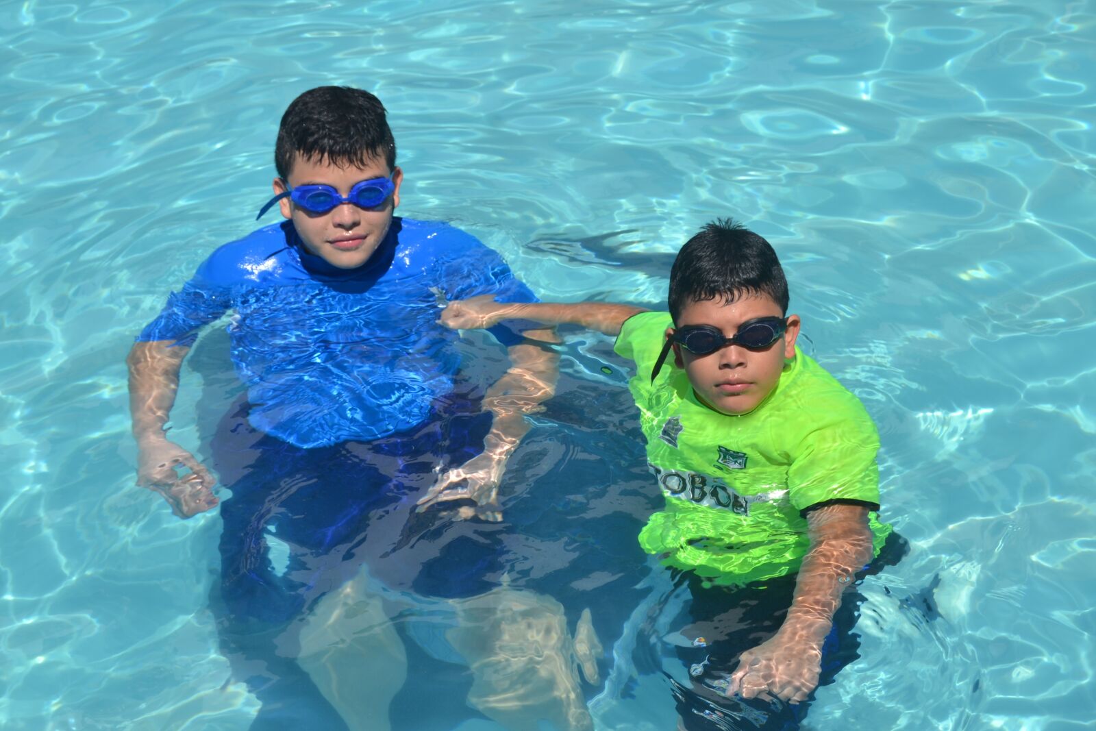 Nikon D3100 sample photo. Pool, children, fun photography