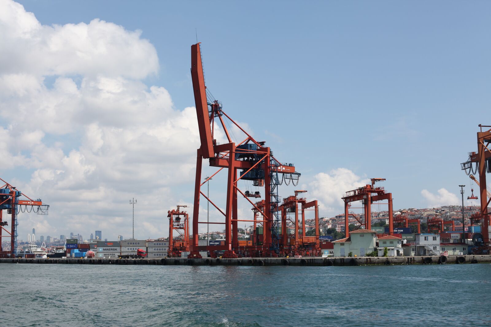 Canon EOS 5D Mark II sample photo. Shipyard, crane, sea photography