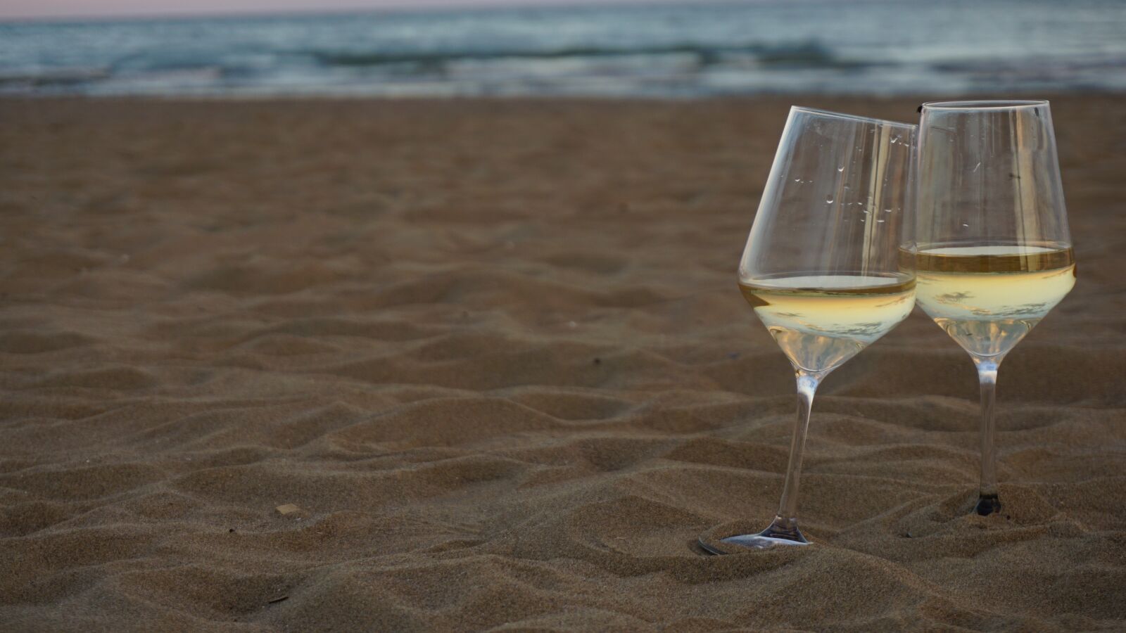 Sony a6000 sample photo. Vacations, beach, sun photography