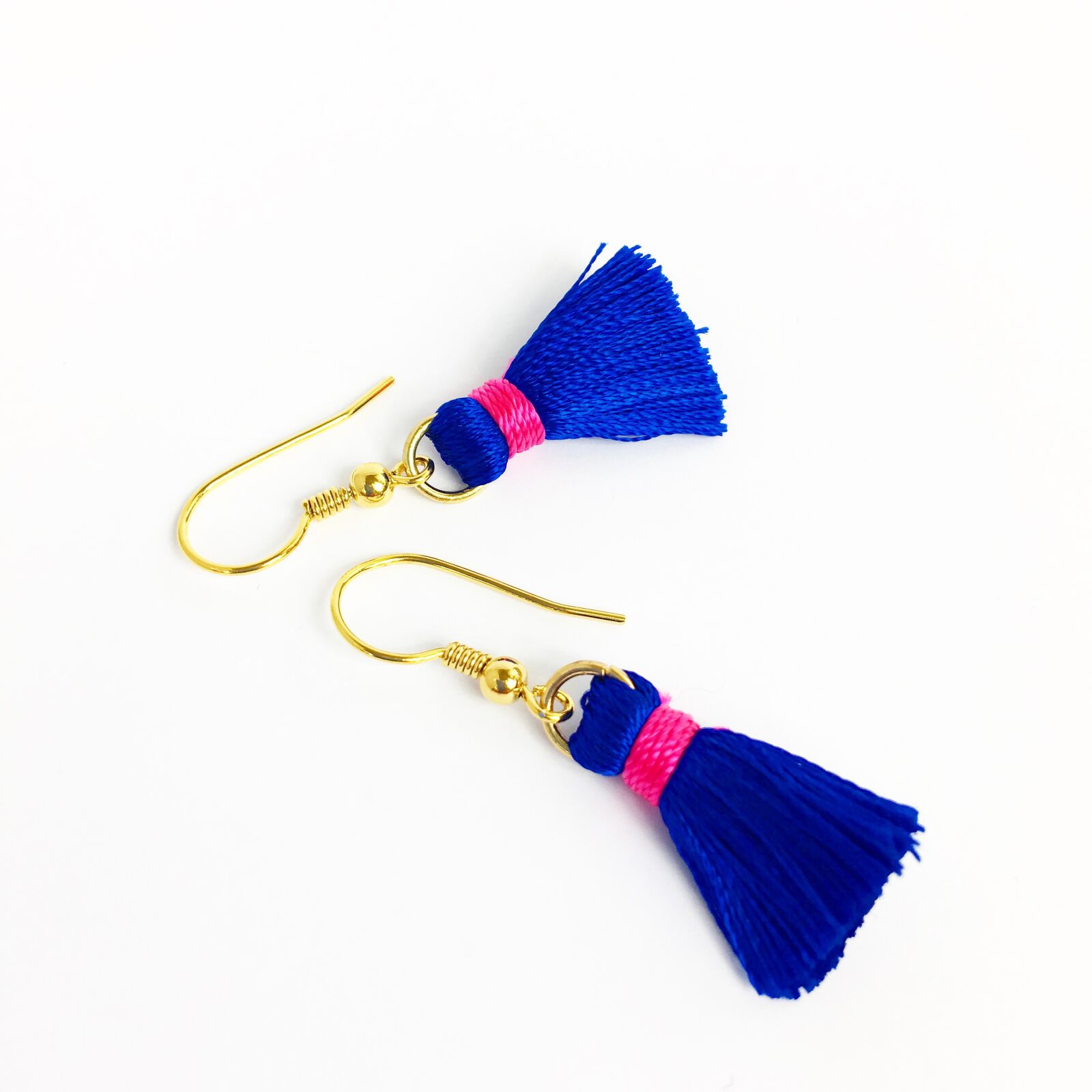 iPhone 6s back camera 4.15mm f/2.2 sample photo. Earrings, jewellery, charms photography