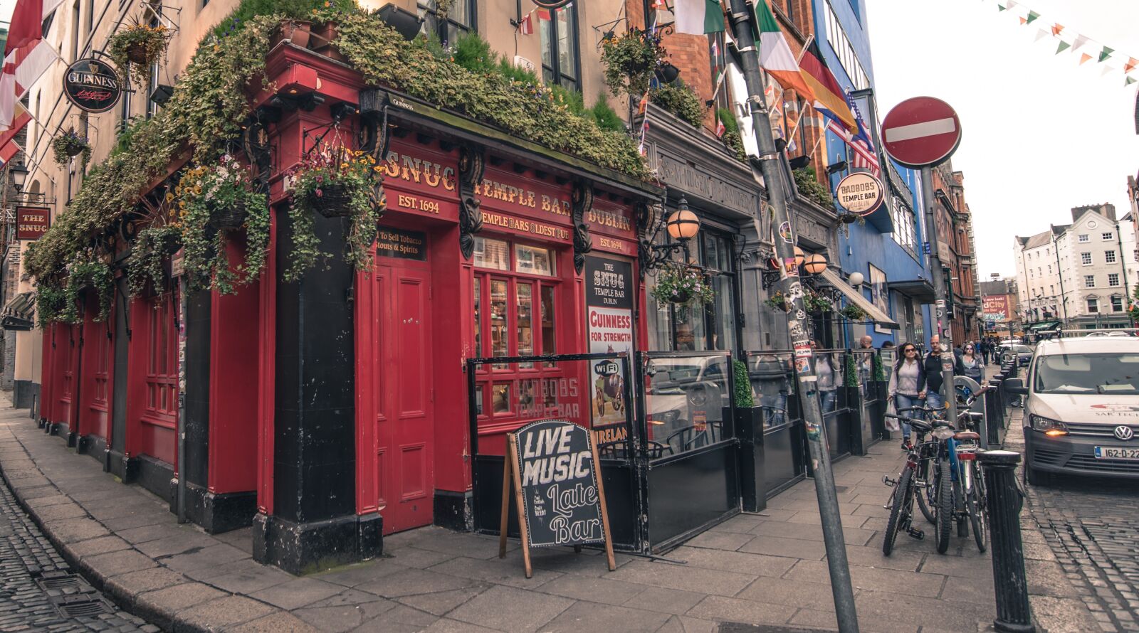 Nikon D610 sample photo. Pub, bar, beer photography