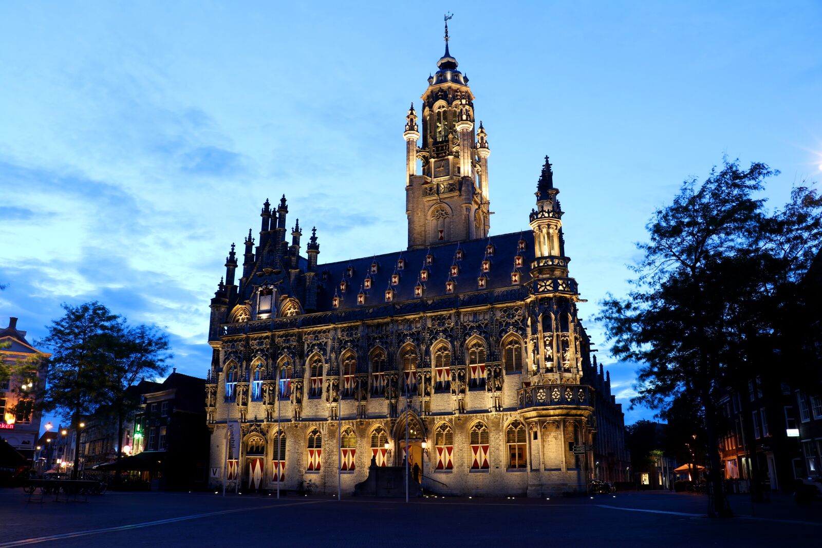 Canon EOS 80D sample photo. Middelburg, night photograph, holland photography