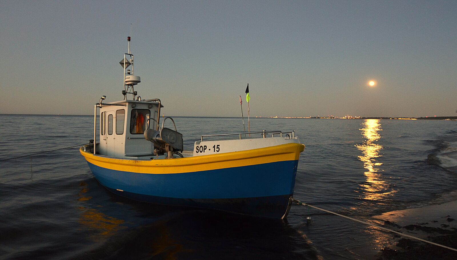 Nikon D7000 sample photo. Boat, sea, mood photography