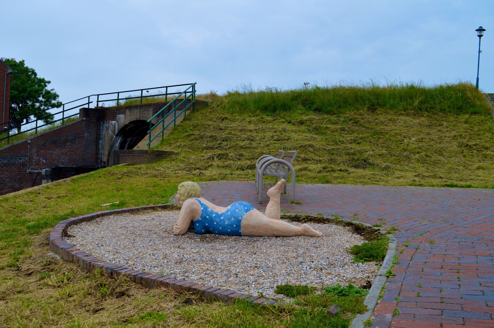 Nikon D3200 sample photo. Dike, sunbathing, art photography