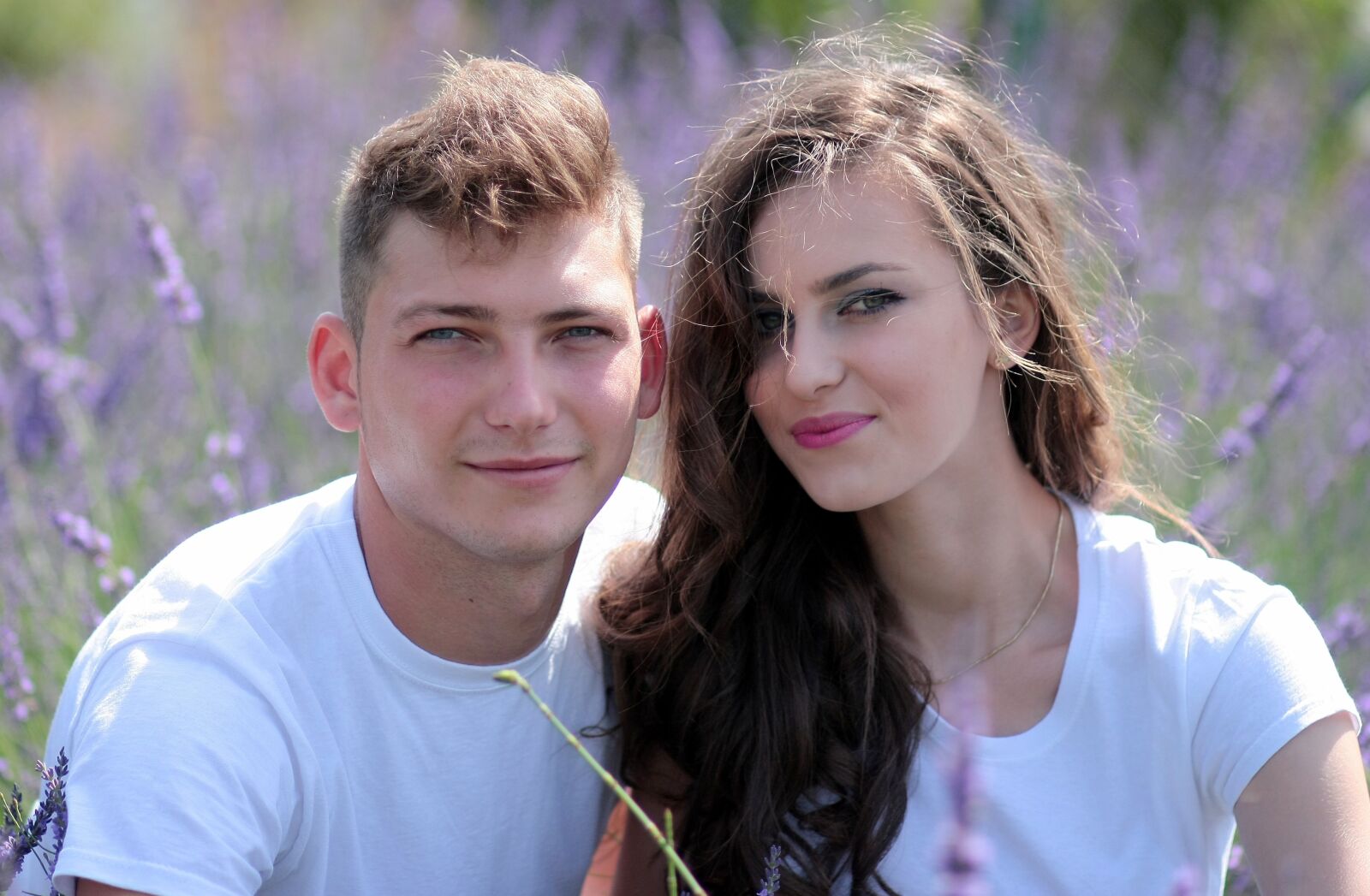 Canon EOS 450D (EOS Rebel XSi / EOS Kiss X2) sample photo. Couple, love, lavender photography