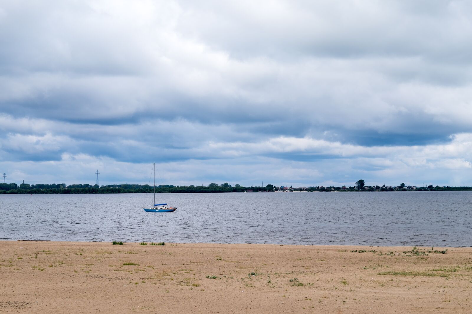 Fujifilm XF 56mm F1.2 R sample photo. River, beach, not to photography