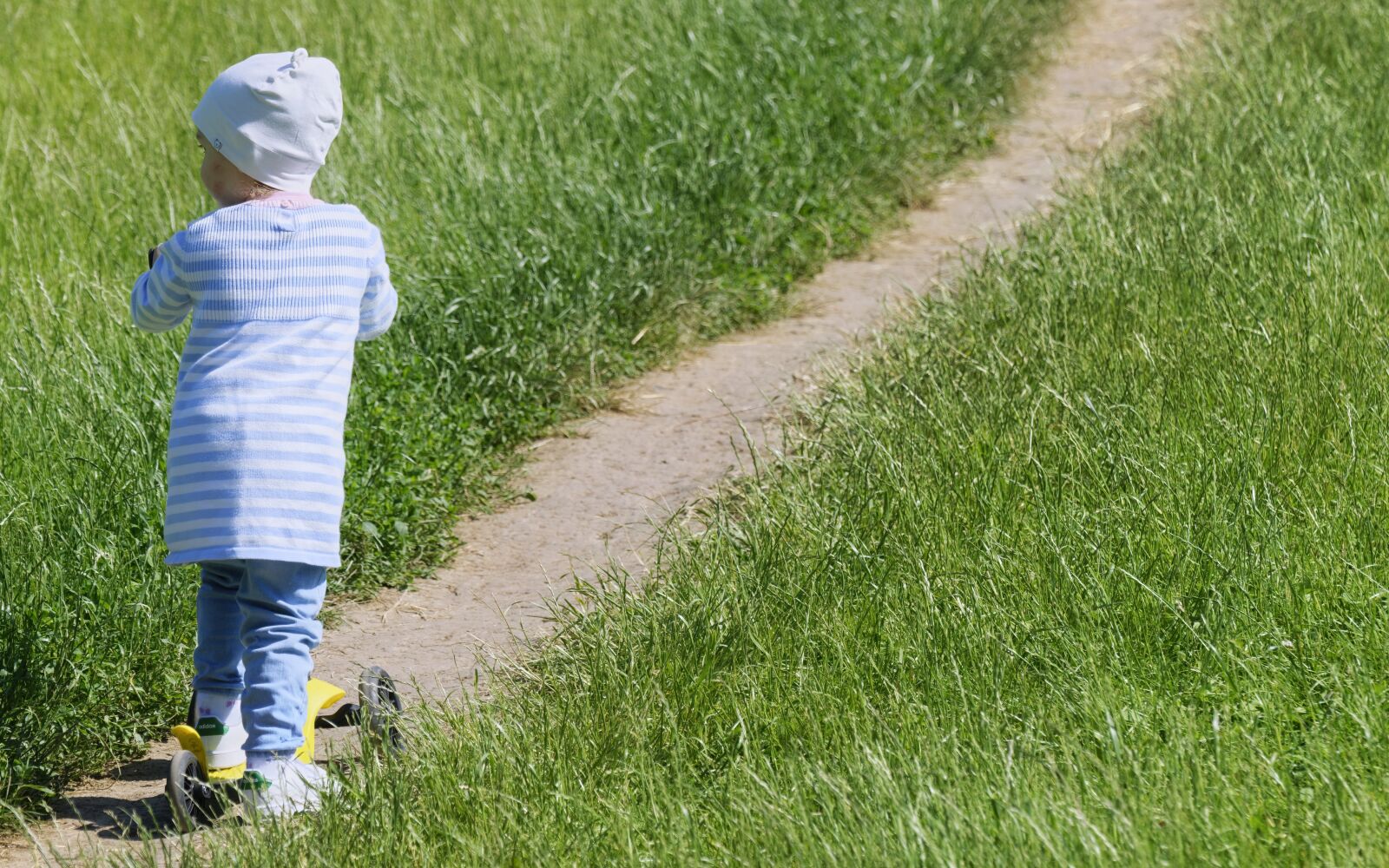 Nikon D5300 sample photo. Child, person, hat photography