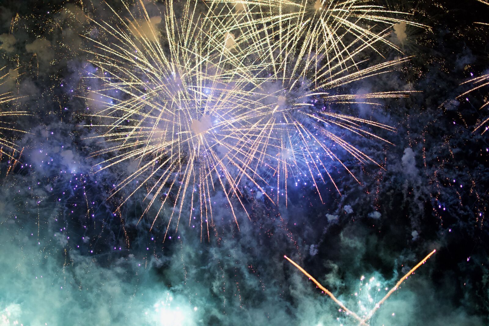 Nikon D7500 sample photo. Fireworks, new year's eve photography