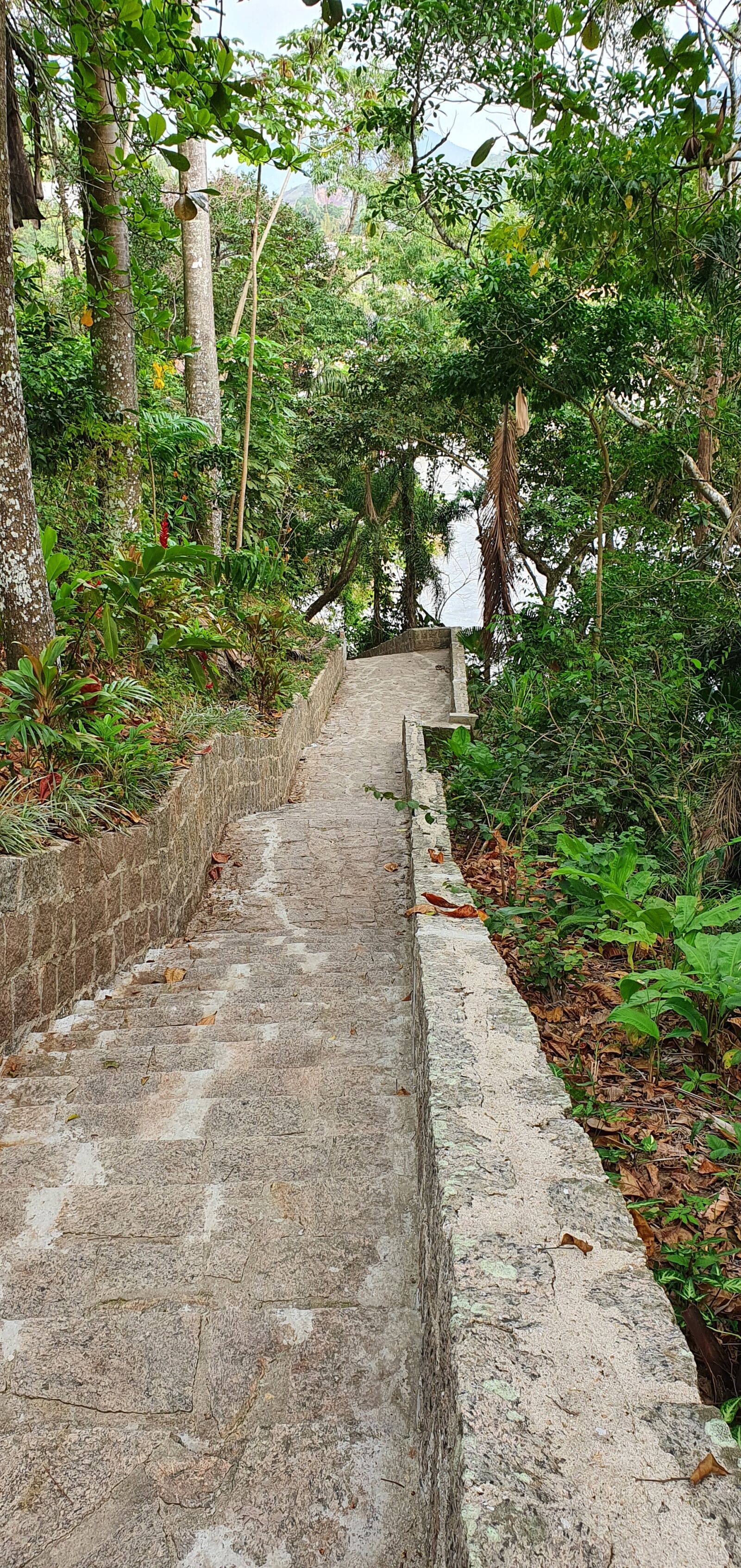 Samsung SM-G975F sample photo. Escadas, mar, sol photography