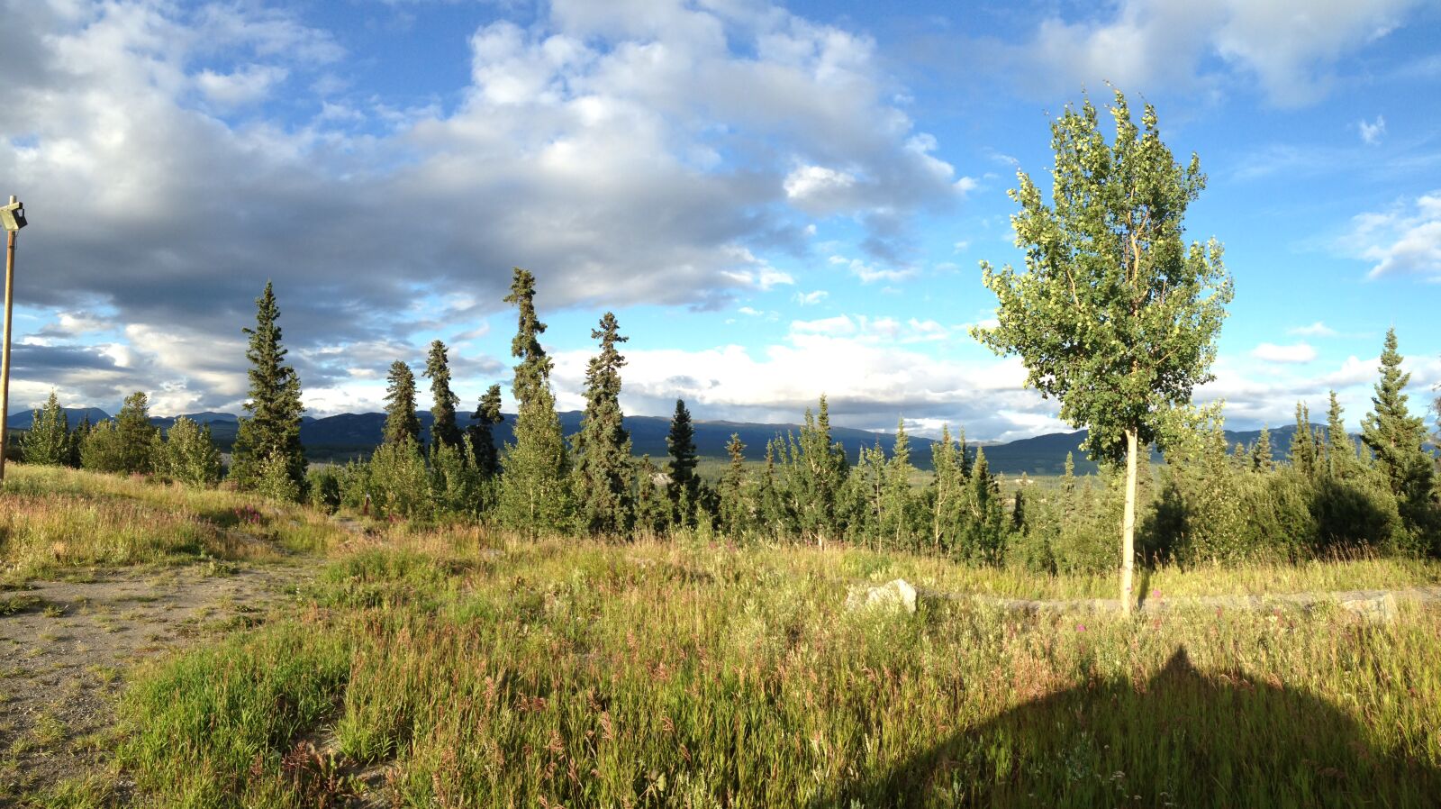 iPhone 5 back camera 4.12mm f/2.4 sample photo. Clouds, mountains, nature, panorama photography