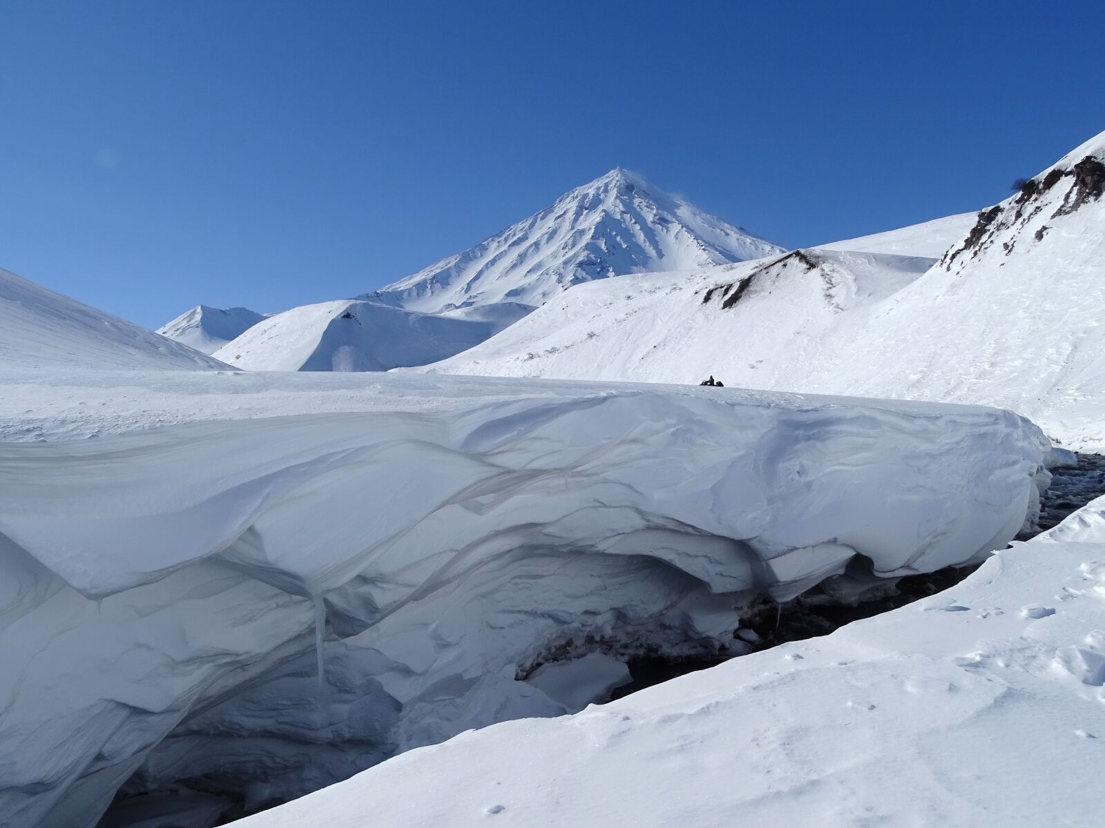 Sony DSC-HX400 sample photo. Mountains, volcano, winter photography