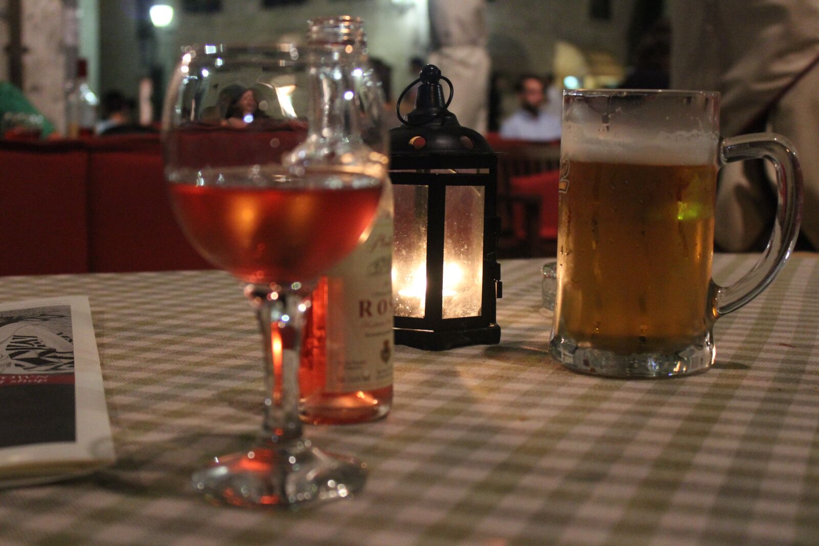 Canon EOS 600D (Rebel EOS T3i / EOS Kiss X5) sample photo. Wine, beer, romance photography