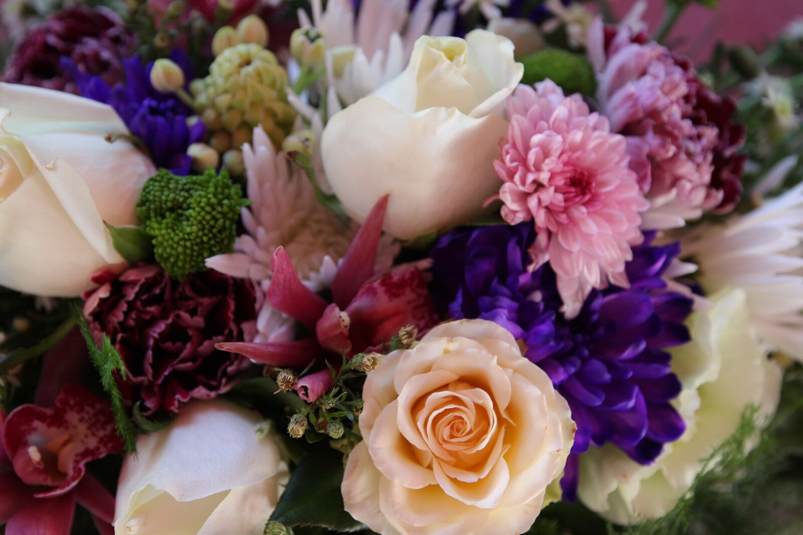 Canon EOS 7D sample photo. Bouquet, love, engagement, flower photography