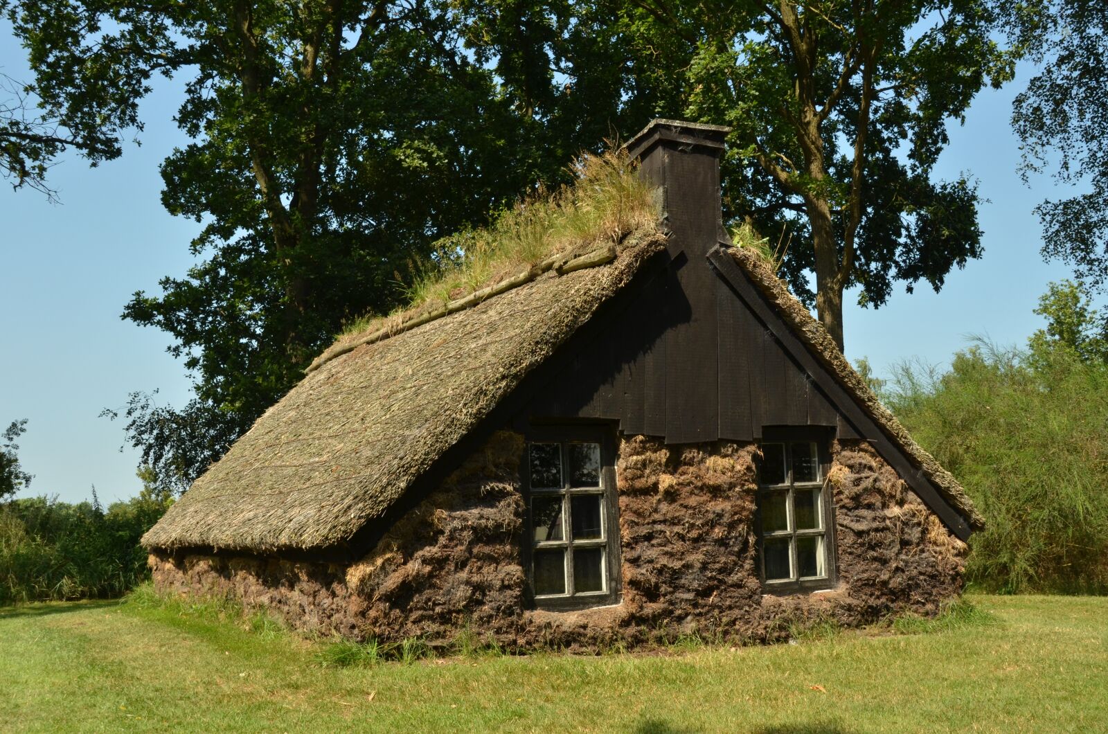 Nikon D7000 sample photo. Hut, sod, spit shack photography