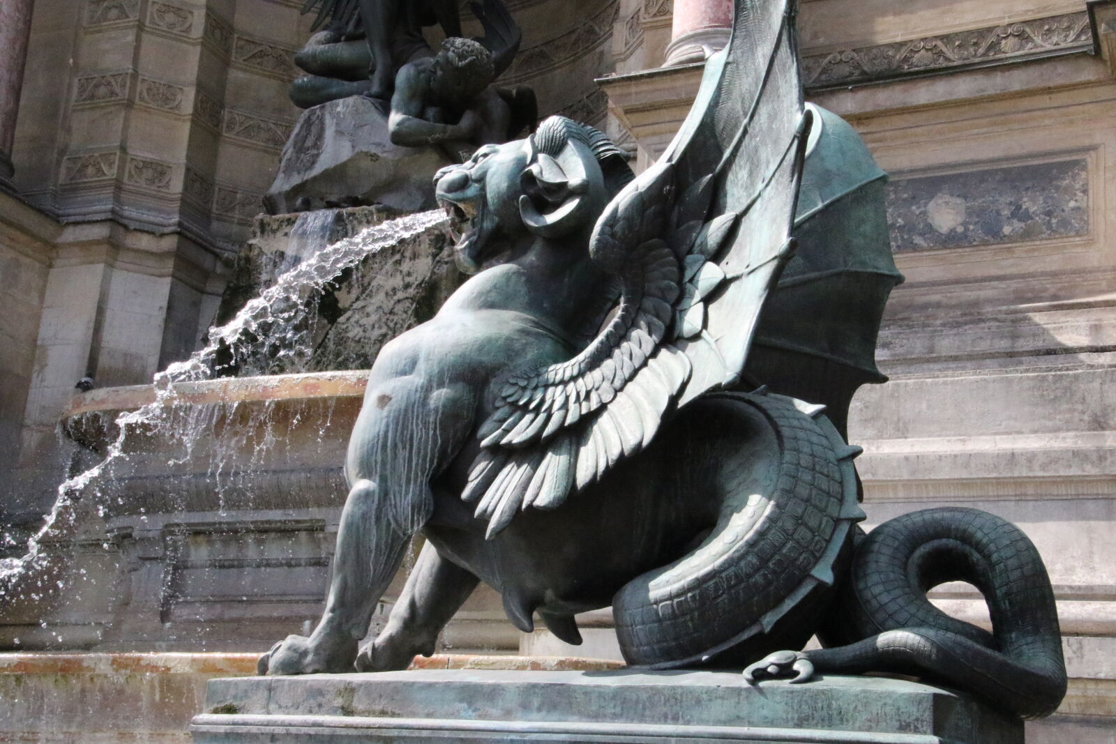 Canon EOS 7D Mark II sample photo. Dragon, fountain, france, french photography