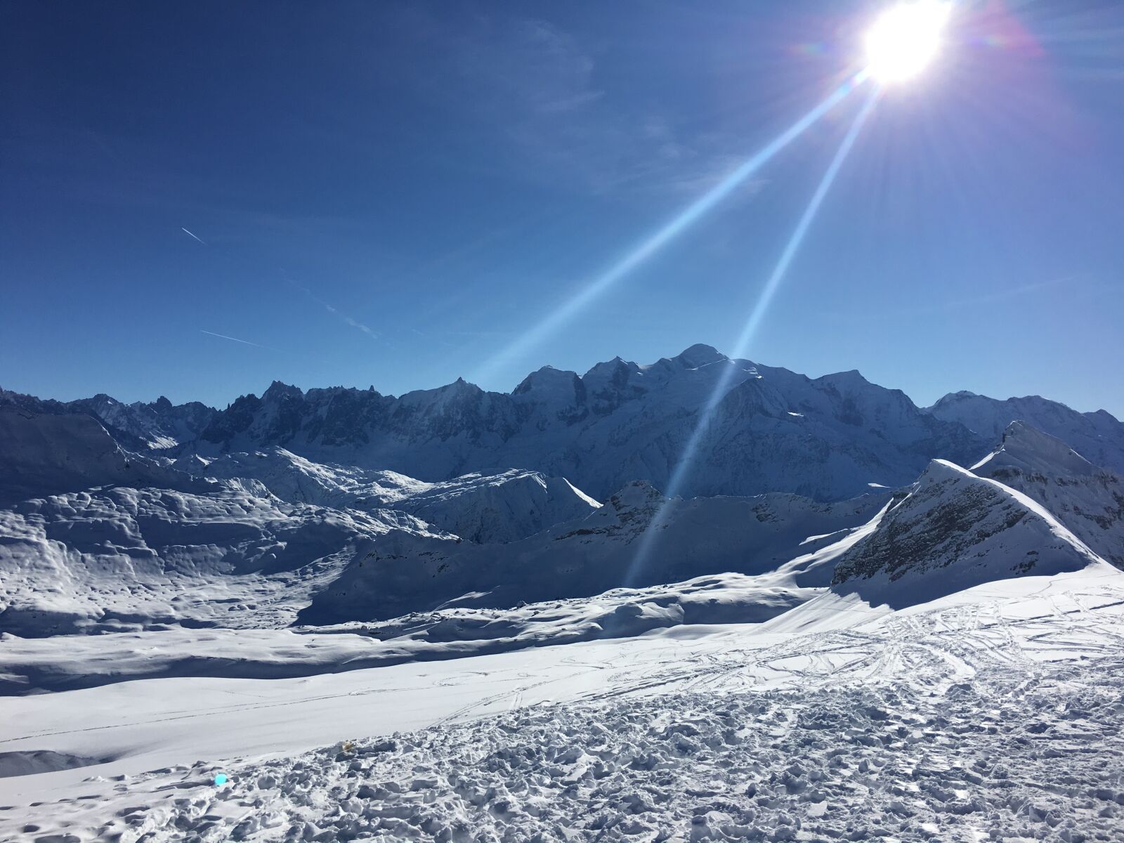 Apple iPhone 6s sample photo. Alaska, mountains, sun photography
