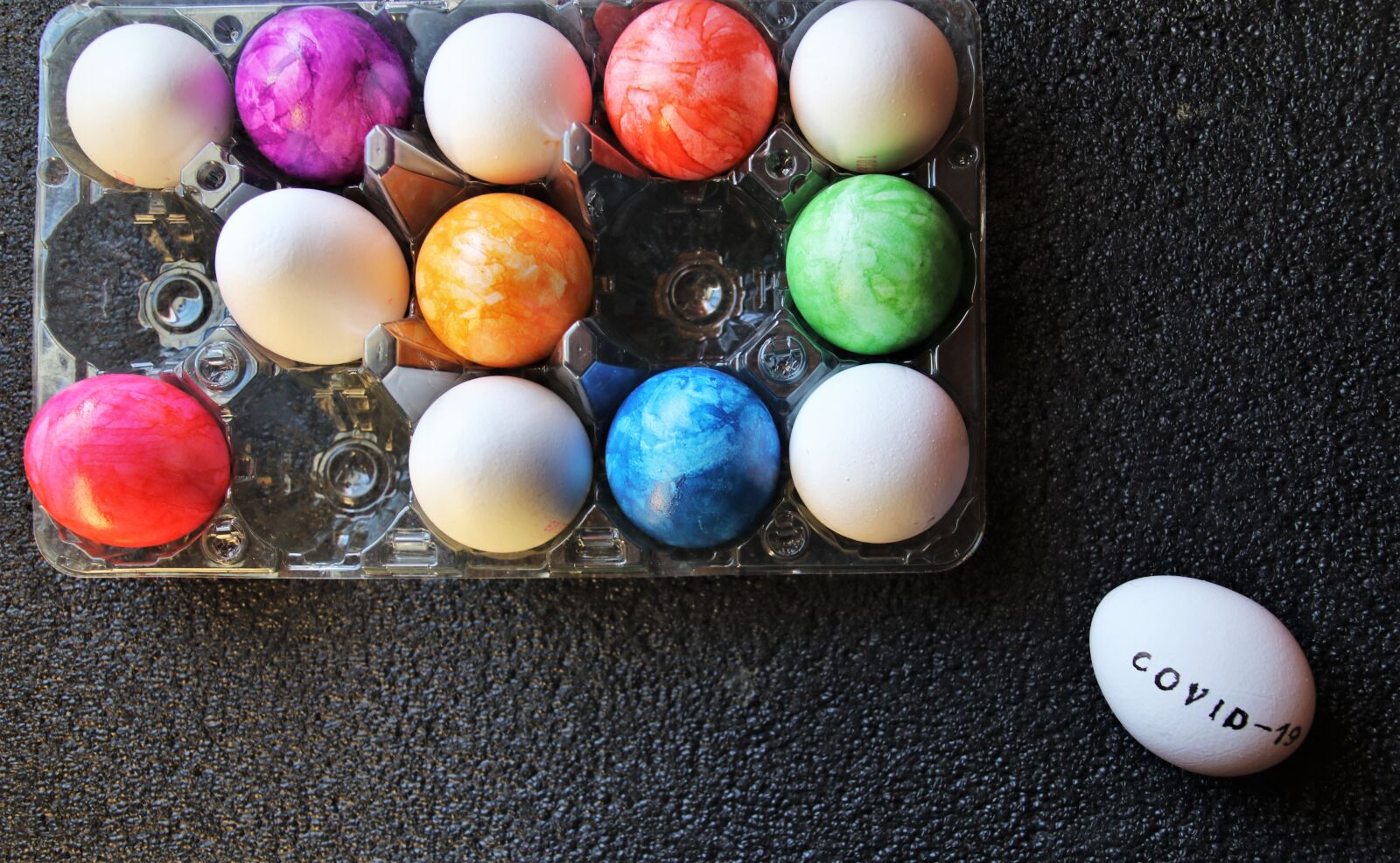 Canon EOS 80D sample photo. Eggs, insulation, easter photography