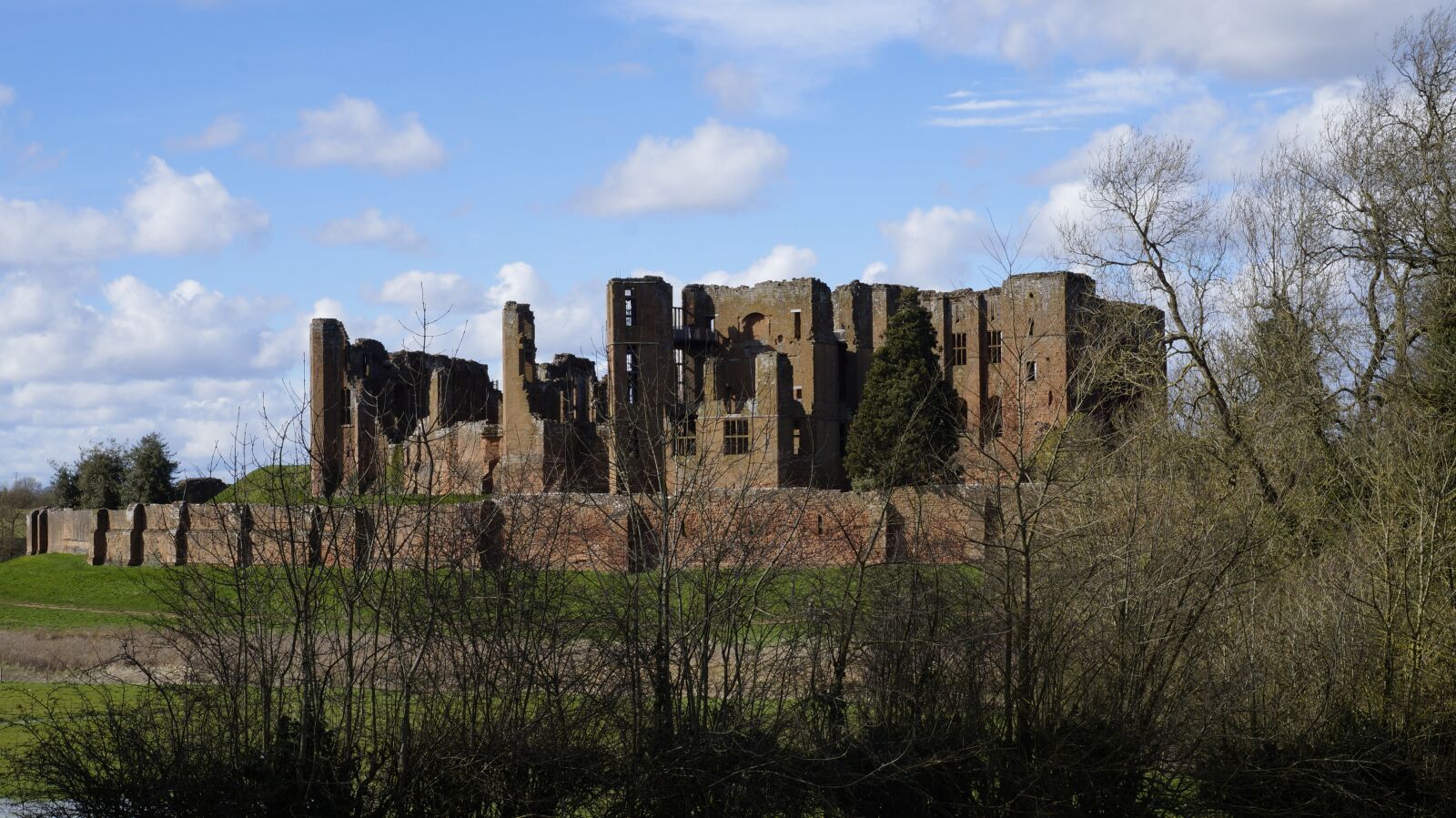 Sony Alpha a3000 sample photo. Castle, england, the ruins photography