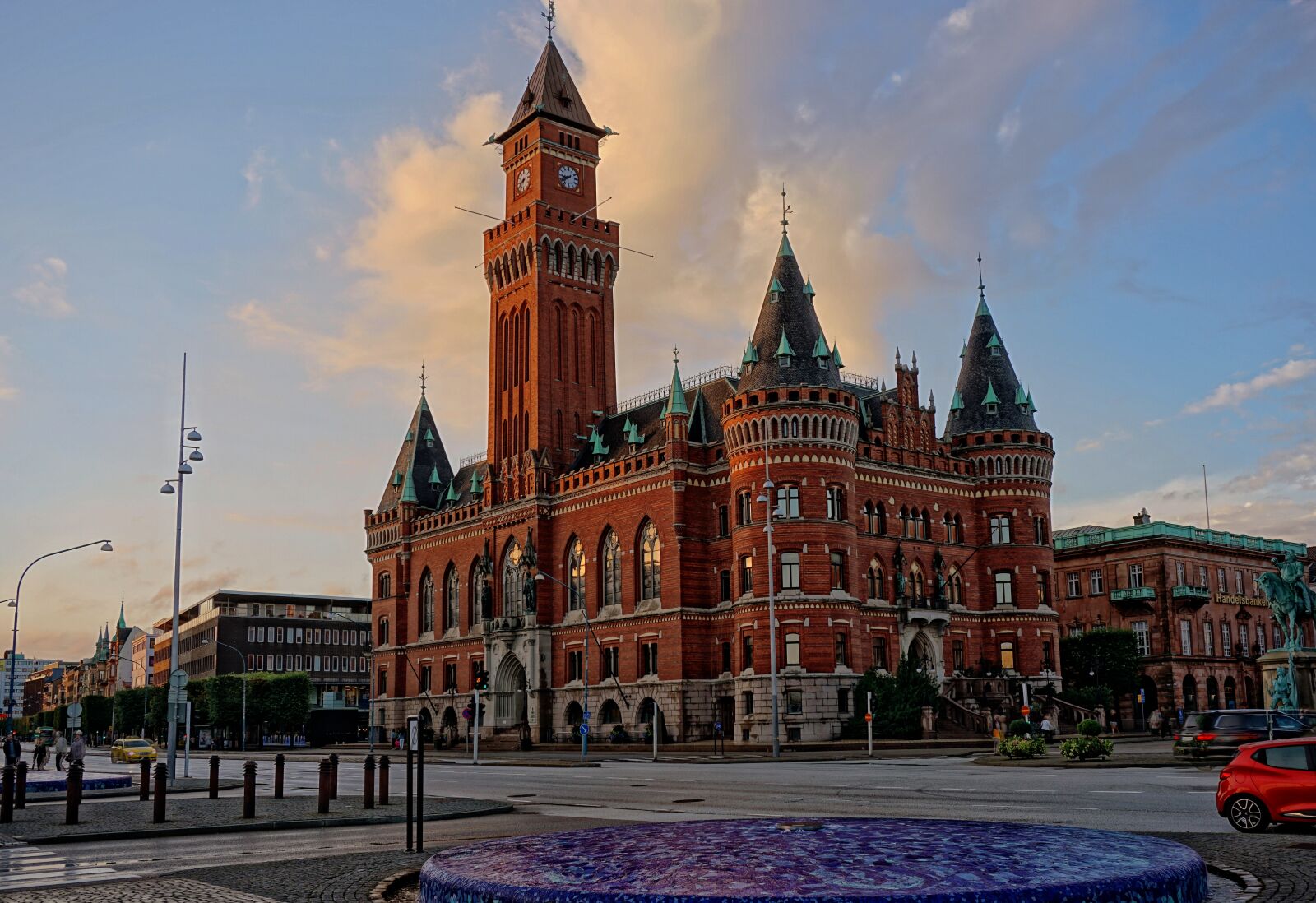 Sony E 16-50mm F3.5-5.6 PZ OSS sample photo. Helsingborg, sweden, town hall photography