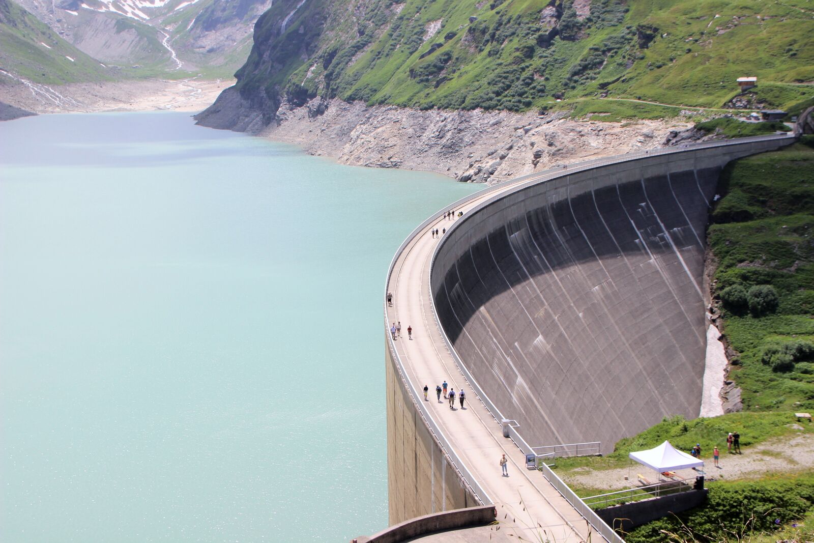 Canon EOS 600D (Rebel EOS T3i / EOS Kiss X5) sample photo. Dam, travel, mountains photography