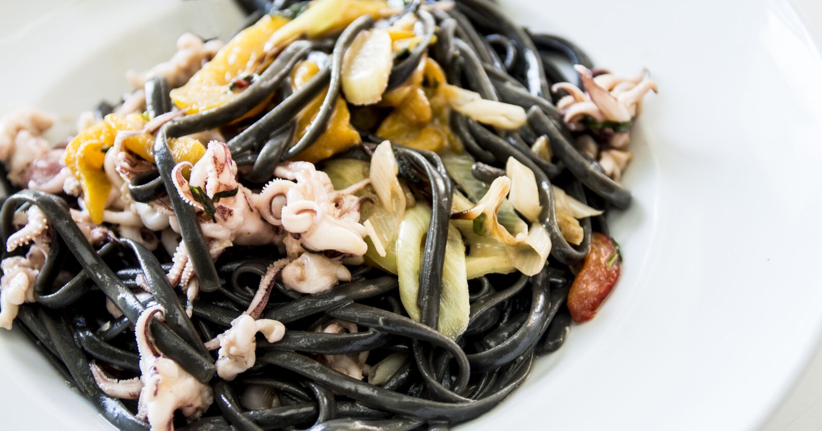 Nikon D3200 sample photo. Black linguine, seafood, pasta photography