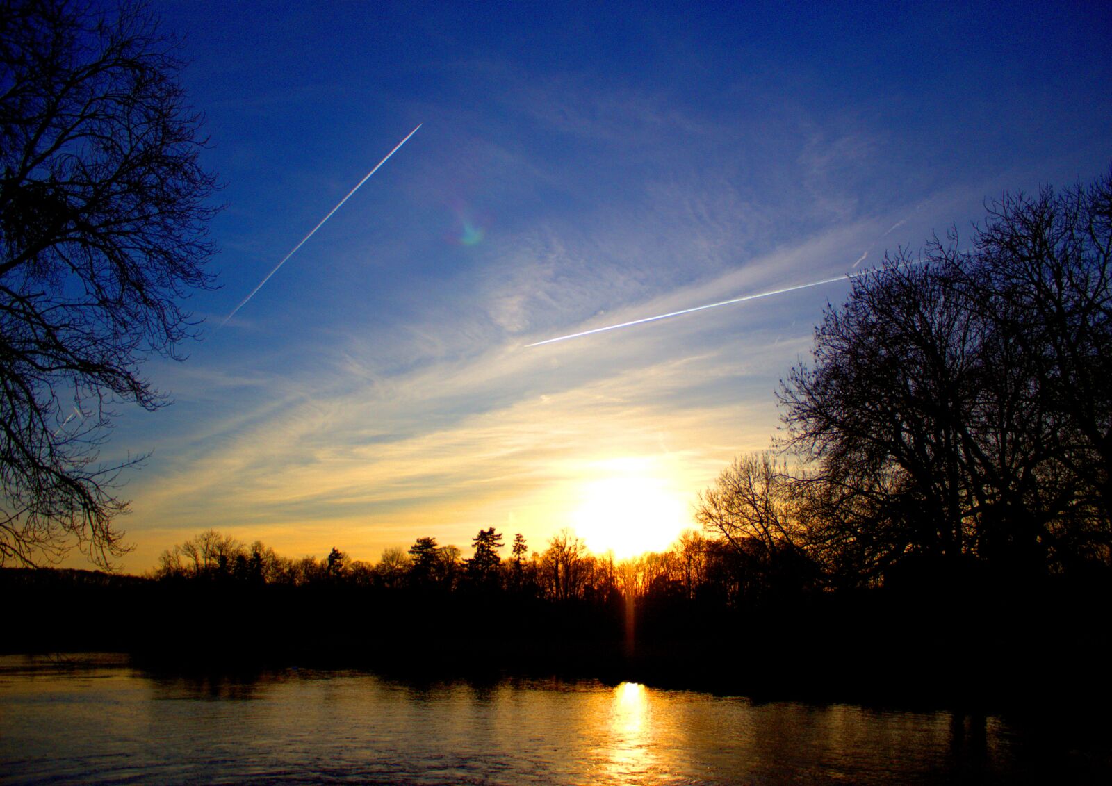 Canon EOS 1200D (EOS Rebel T5 / EOS Kiss X70 / EOS Hi) sample photo. Sunset, sun, landscape photography