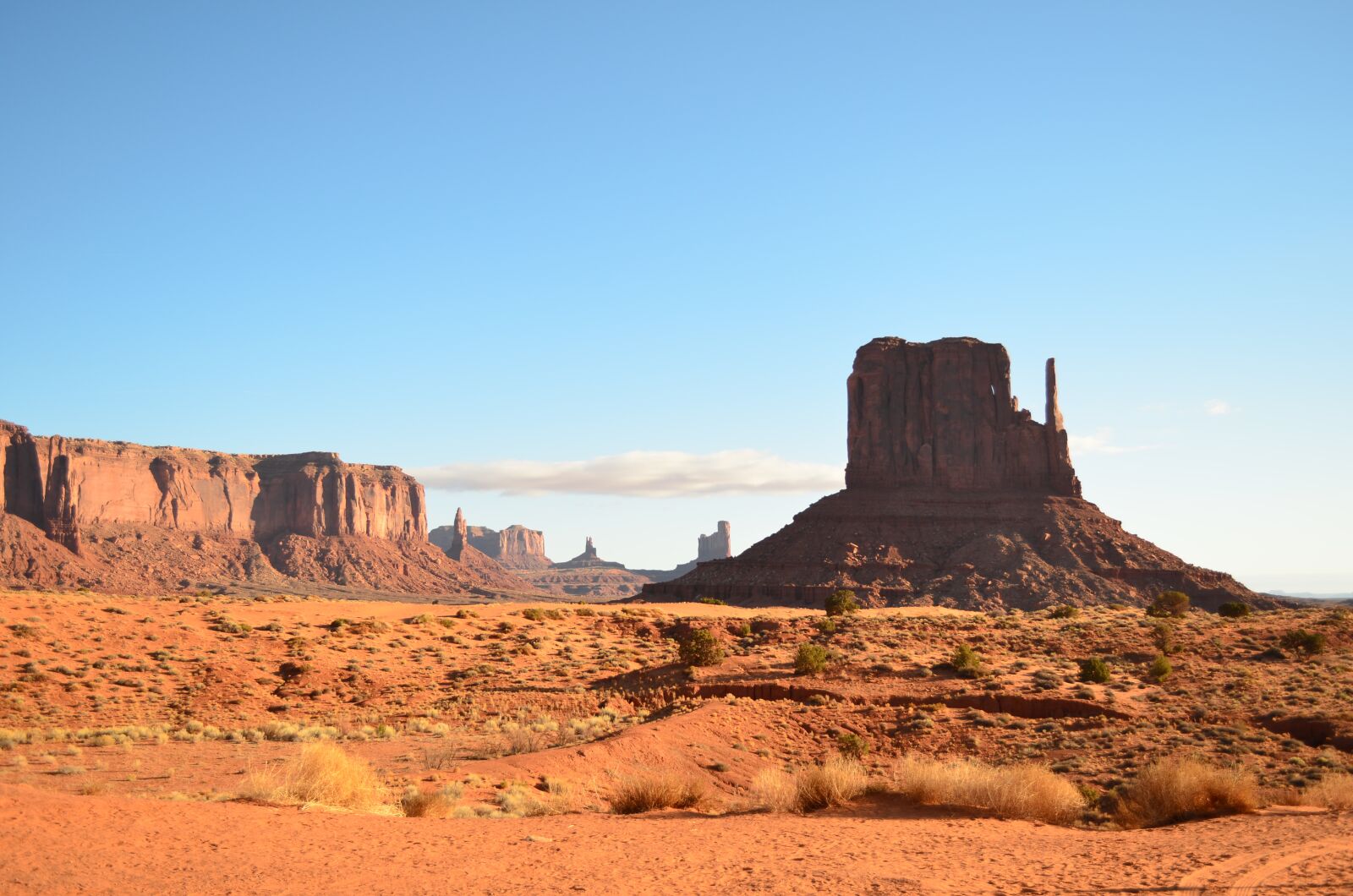 Nikon D5100 sample photo. Monument valley, national park photography