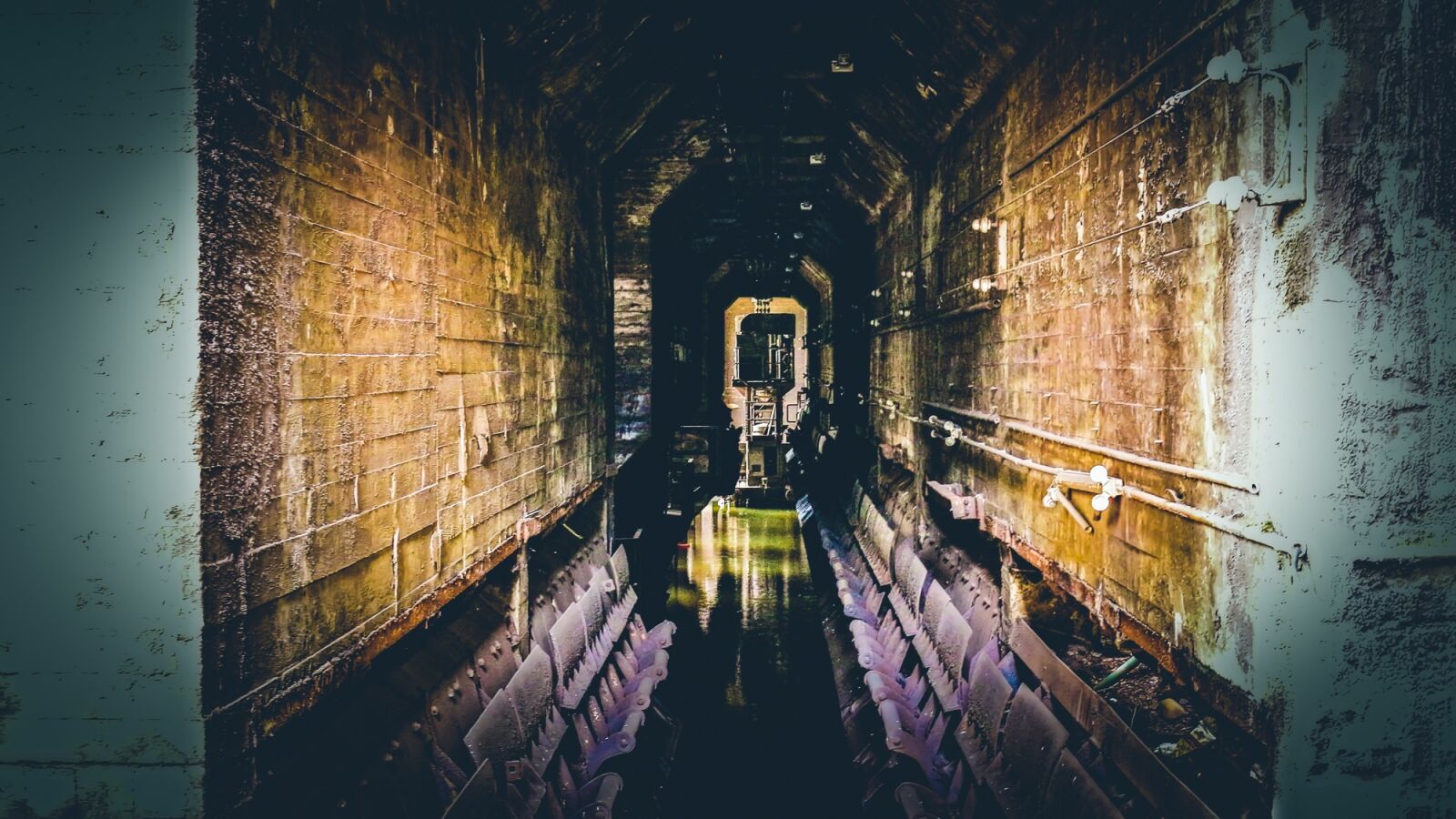 Canon EOS 100D (EOS Rebel SL1 / EOS Kiss X7) sample photo. Mining, industry, abandoned photography