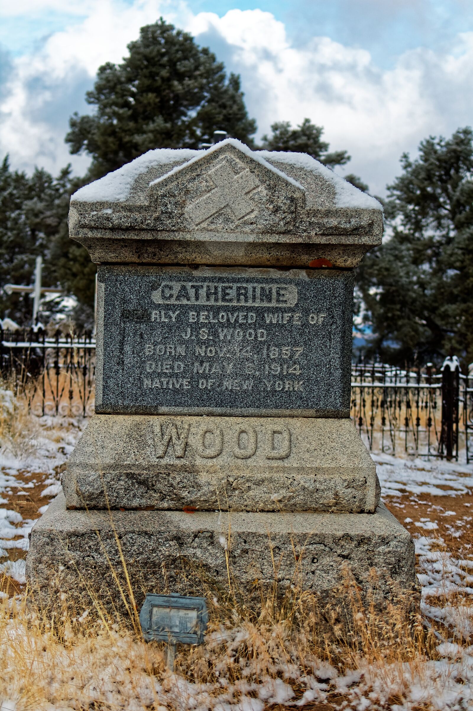 Nikon D50 sample photo. Age, cemetery, austin photography
