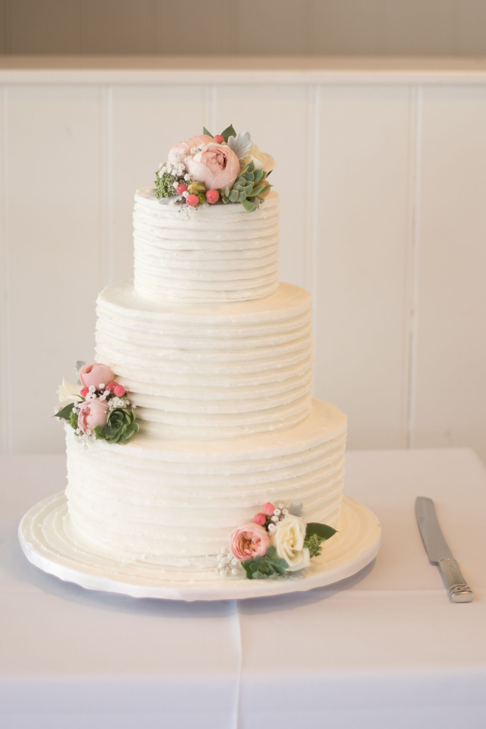 Nikon D5500 sample photo. Wedding, wedding cake, cake photography