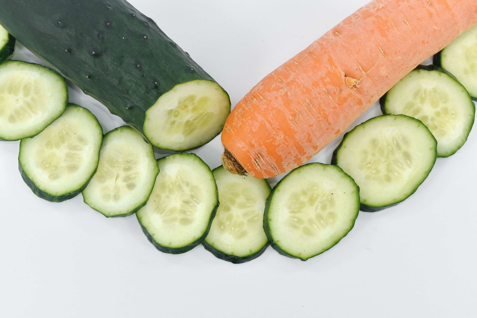 Nikon D5500 sample photo. Antioxidant, carrot, cucumber, organic photography