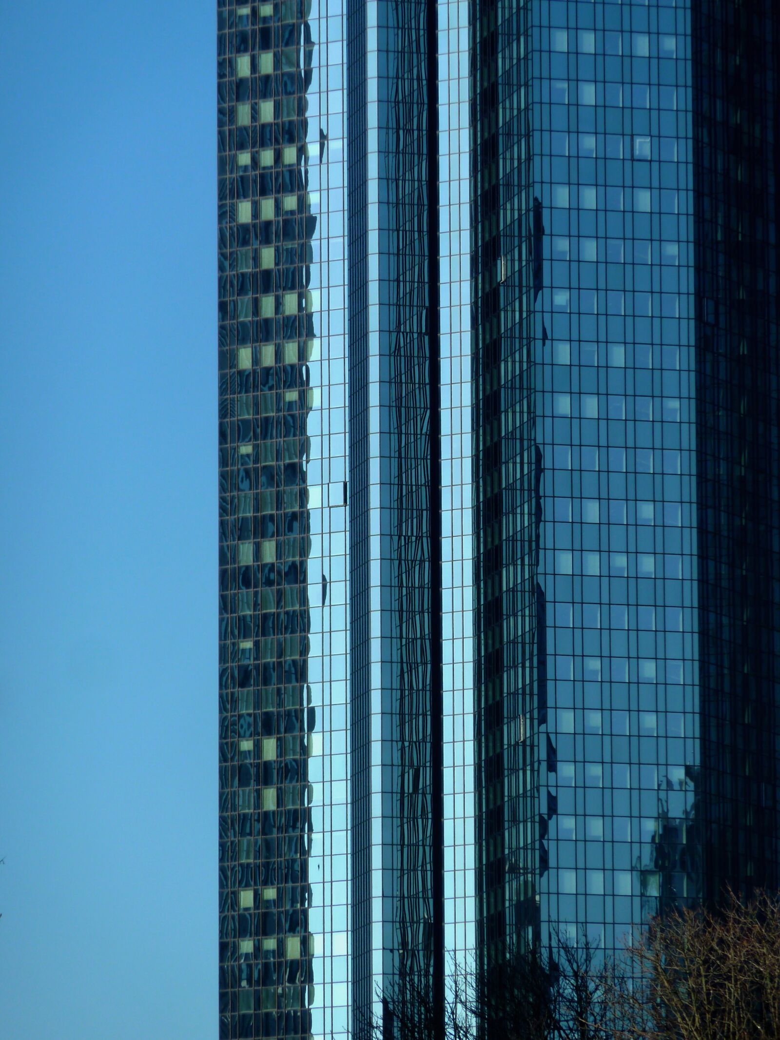 Panasonic DMC-TZ7 sample photo. Architecture, skyscraper, city photography
