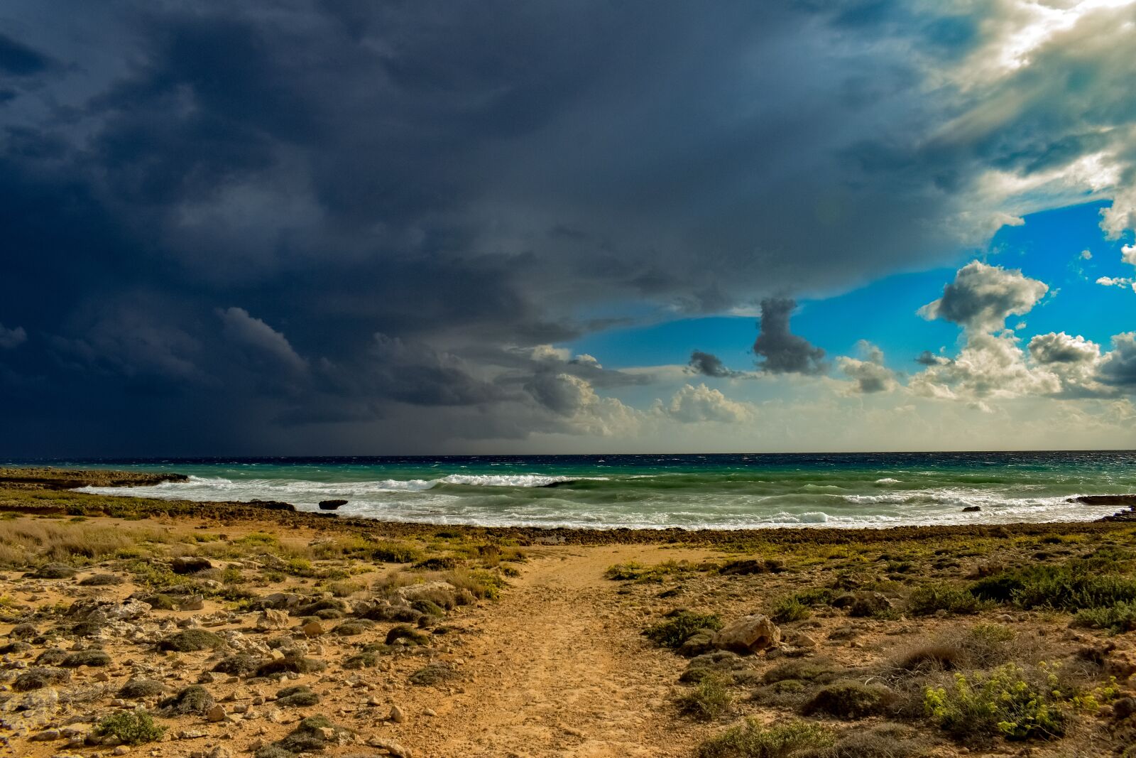 Nikon D3300 sample photo. Rocky coast, sea, sky photography