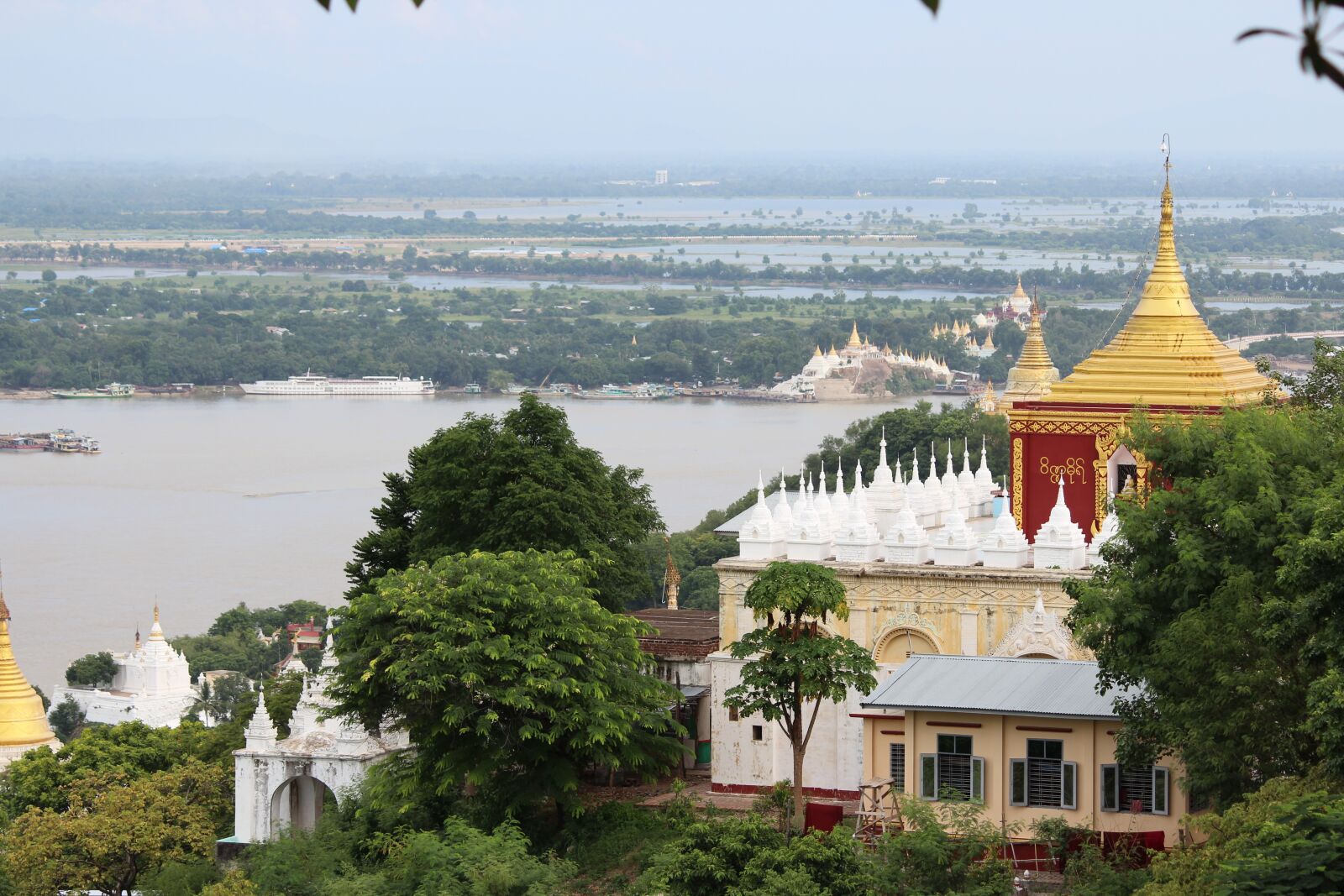 Canon EOS 600D (Rebel EOS T3i / EOS Kiss X5) sample photo. Mandalay, burma, myanmar photography