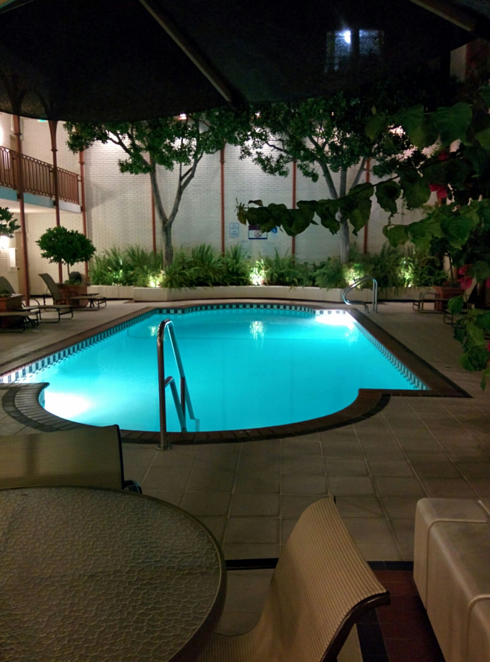 LG Nexus 5 sample photo. Swimming, pool, at, night photography