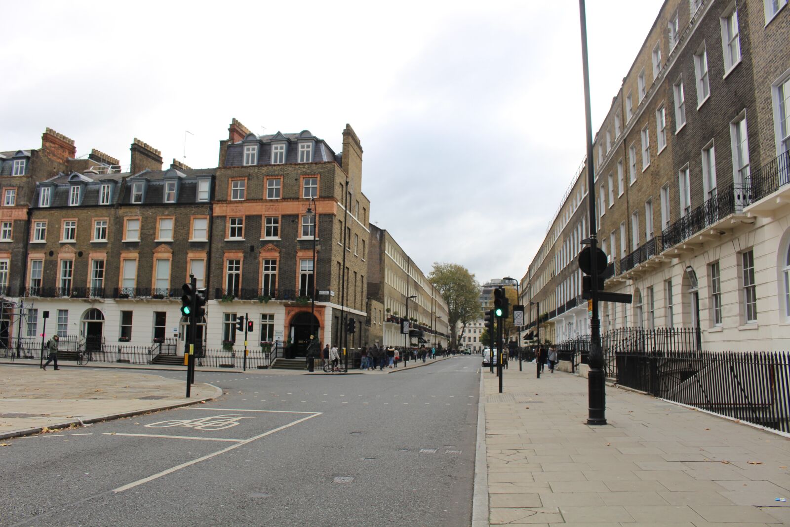 Canon EOS 700D (EOS Rebel T5i / EOS Kiss X7i) sample photo. London, old building, england photography