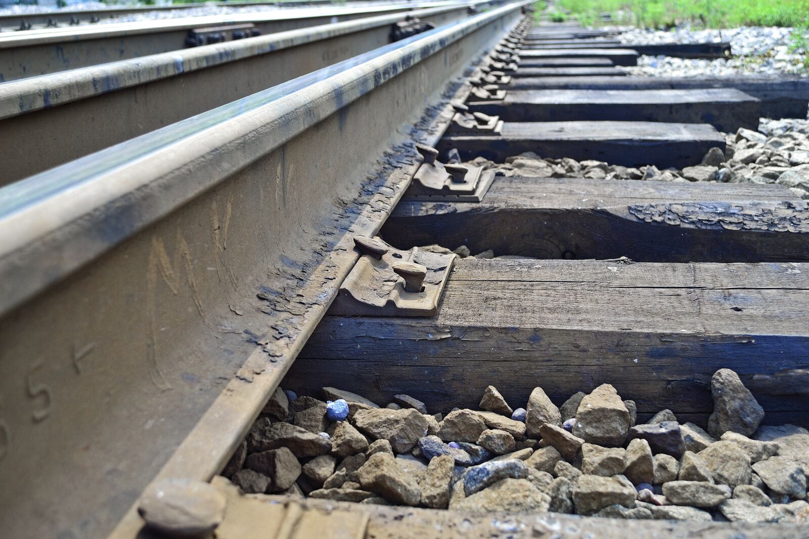 Nikon D3100 sample photo. Sleepers, rails, train photography