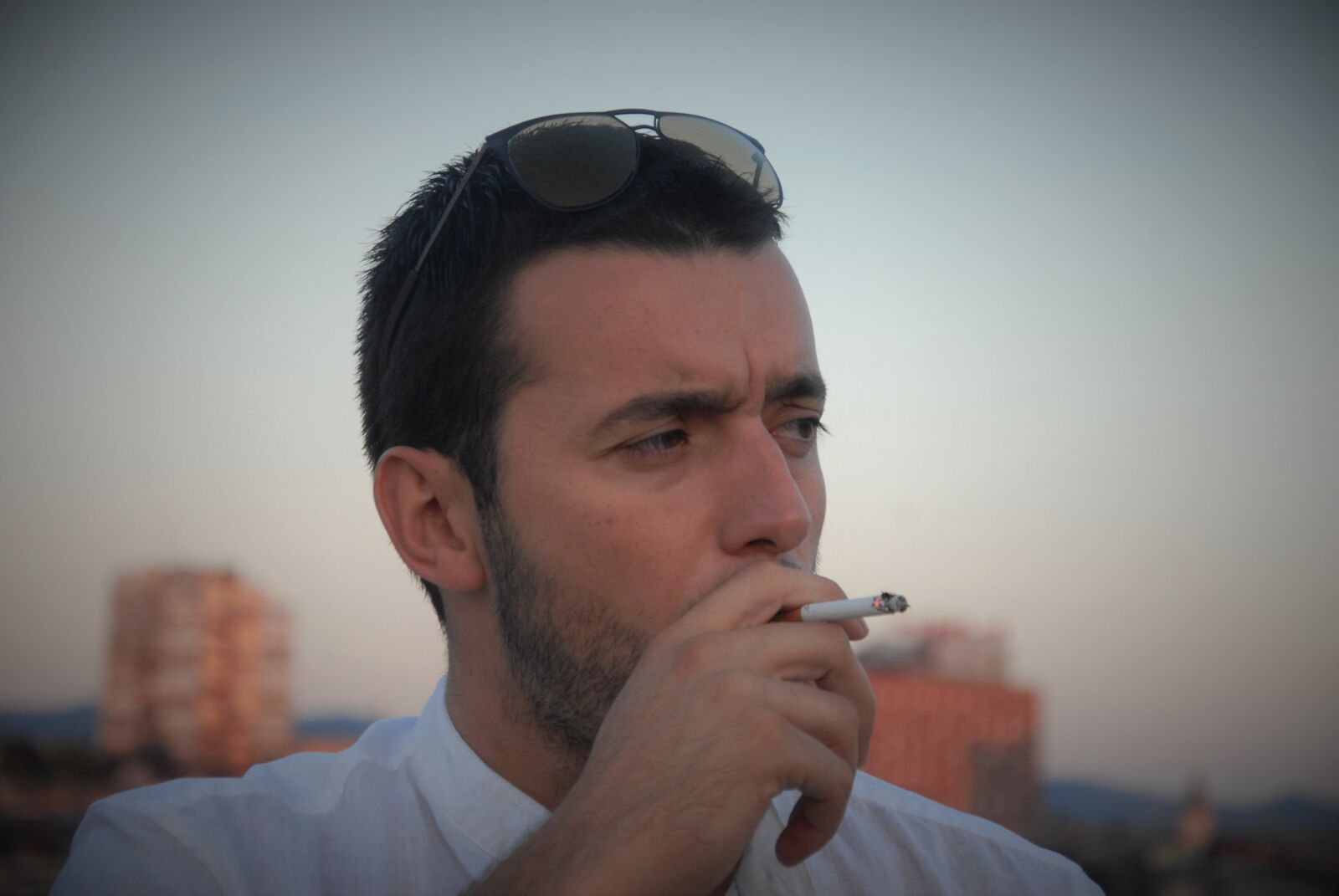 Nikon D200 sample photo. Man, cigarette, smoke photography