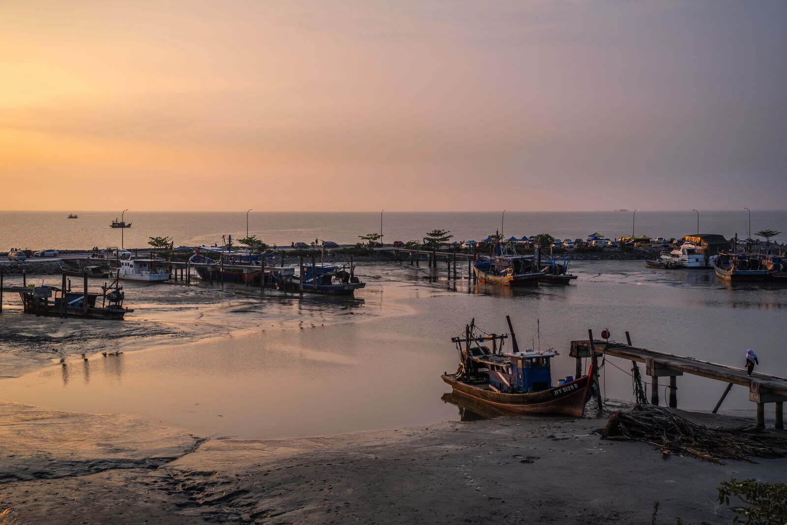 Sony a7 III + Sony Planar T* FE 50mm F1.4 ZA sample photo. Sea, seaside, sky photography