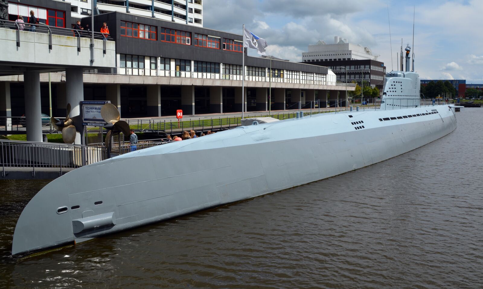 Nikon D5200 sample photo. Submarine, underwater boat, technology photography