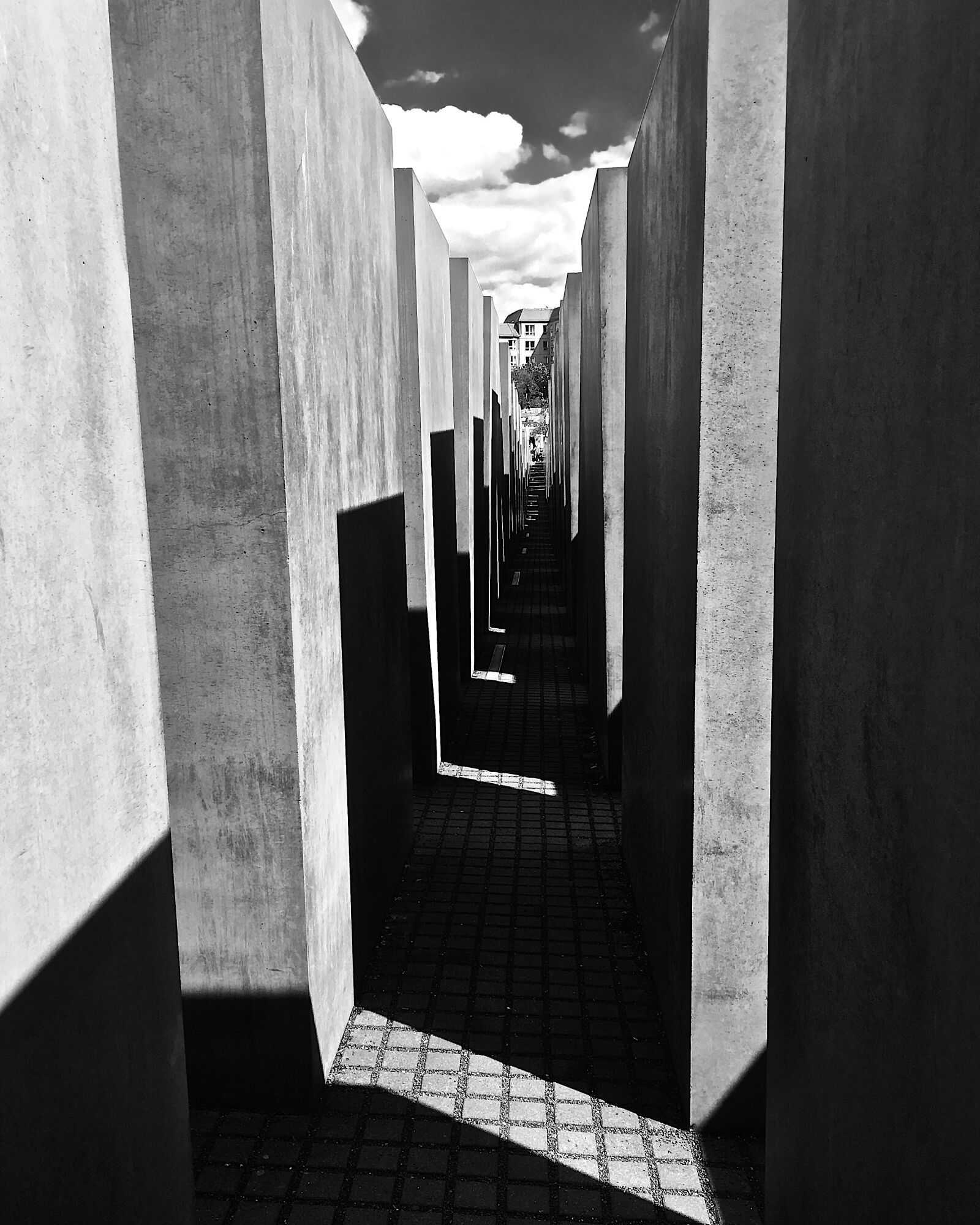 Apple iPhone 6s sample photo. Berlin, jewish, memorial photography
