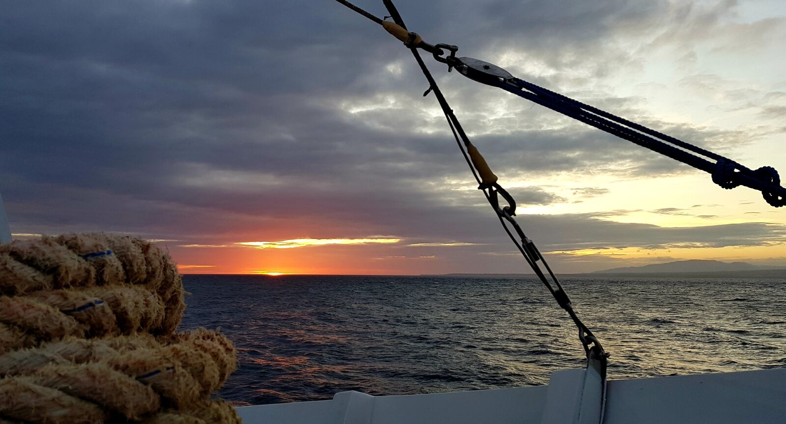 Samsung Galaxy S8+ sample photo. Sea, sunset, sky photography