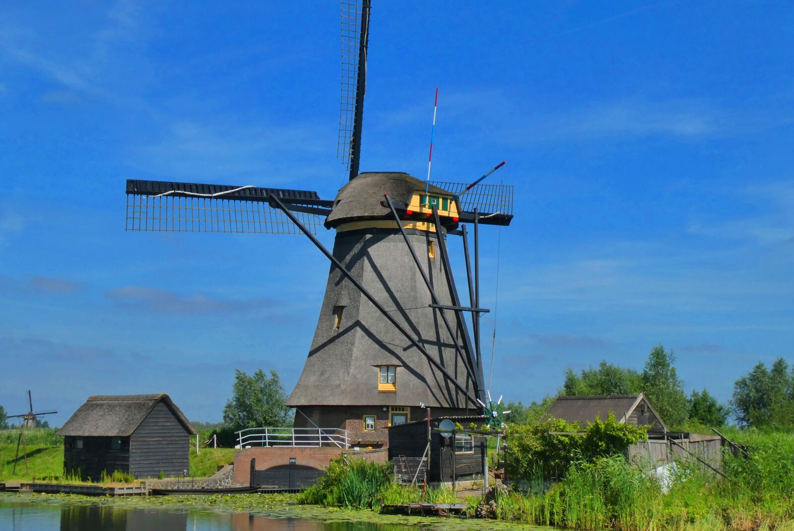 Panasonic Lumix DC-ZS70 (Lumix DC-TZ90) sample photo. Mill, kinderdijk, holland photography