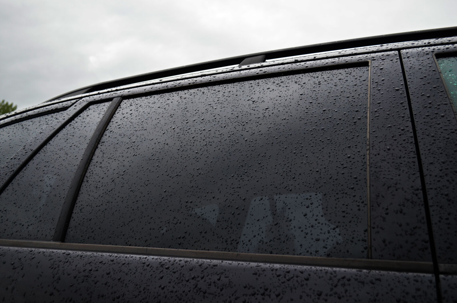 Nikon D5100 sample photo. Black, car, carwash, clean photography