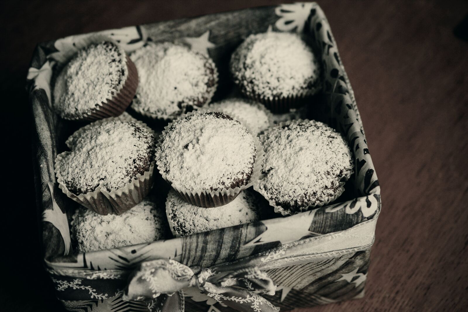 Nikon D5200 sample photo. Muffins, schokomuffins, pastries photography