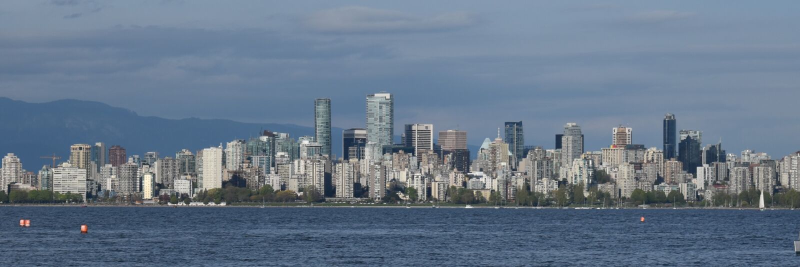 Nikon D5600 sample photo. Skyline, city, coastal photography