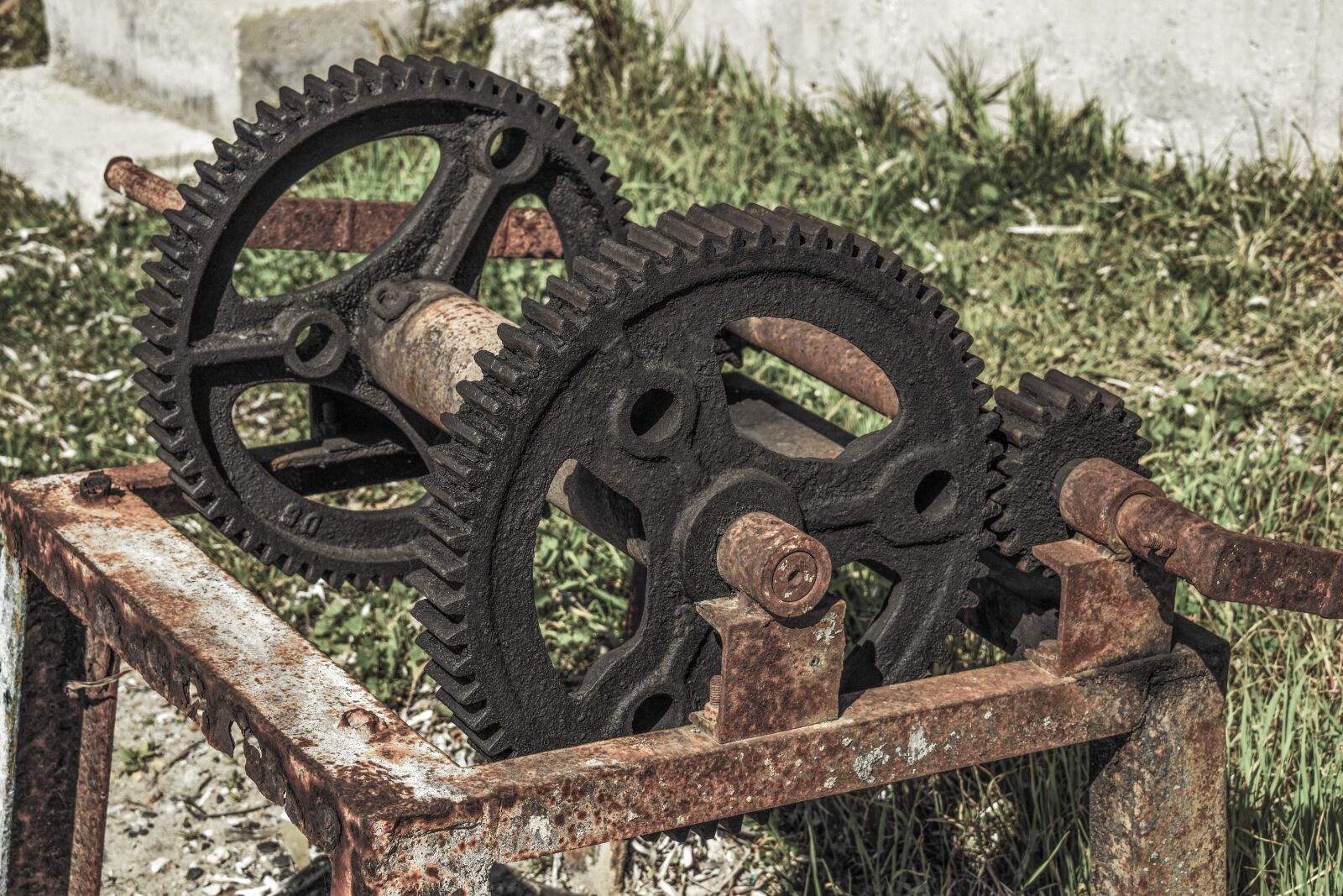 Nikon D3300 sample photo. Winch, boat winch, rusty photography