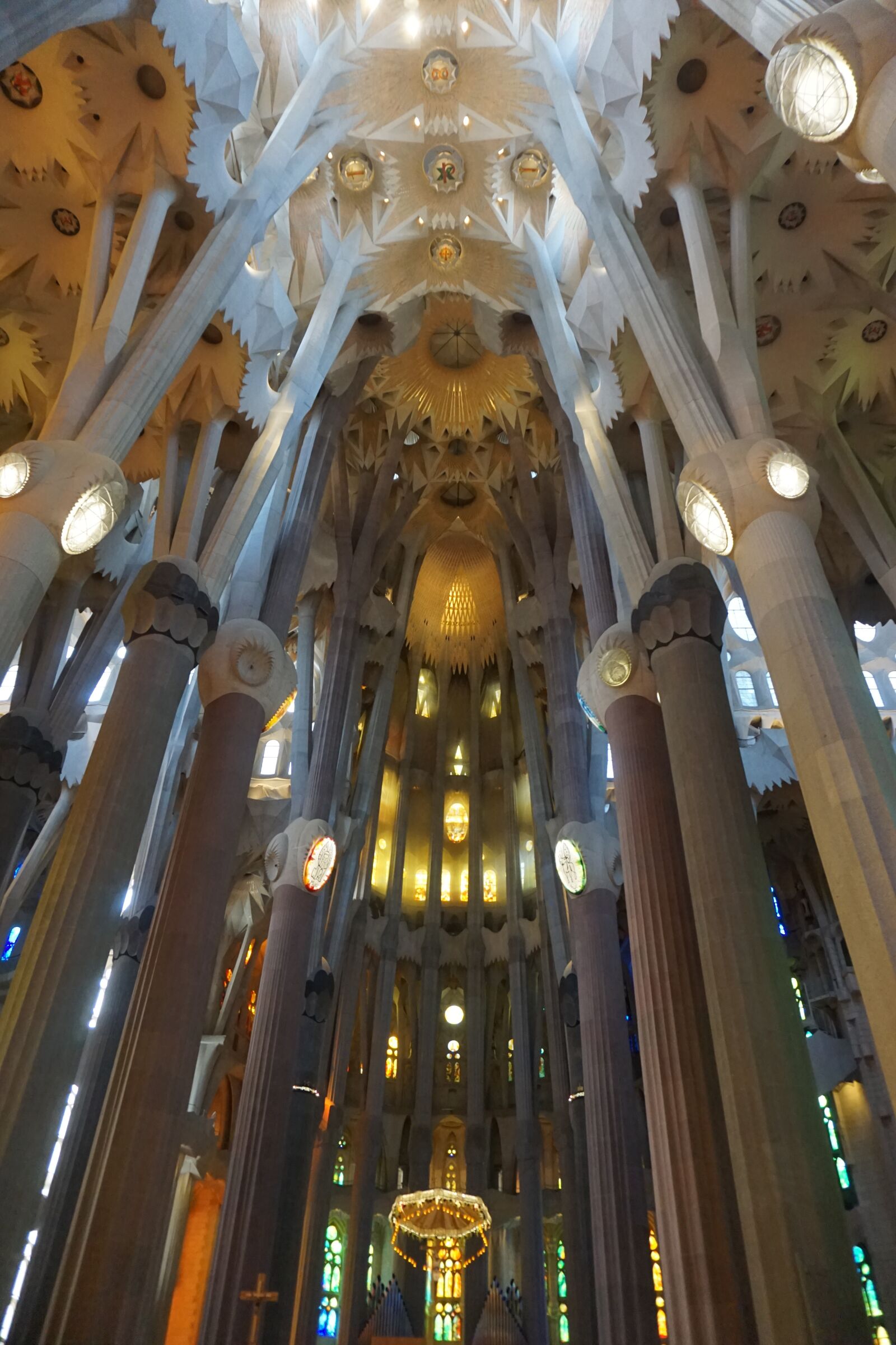 Sony a5100 sample photo. Gaudi, church of the photography