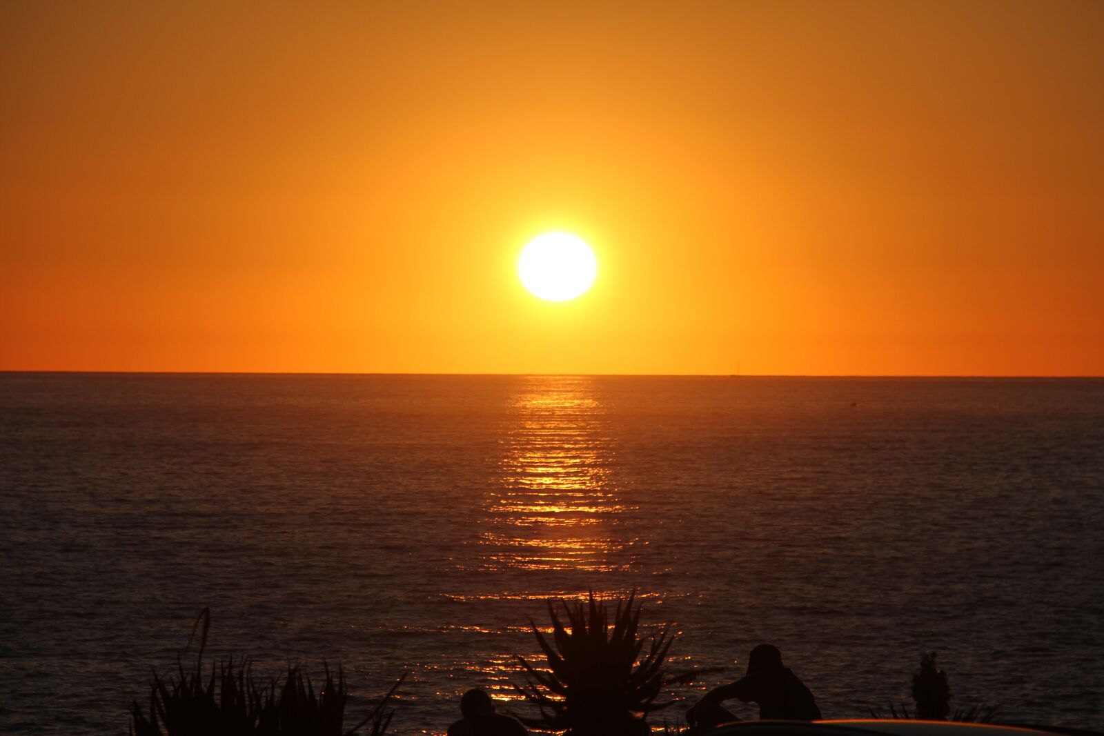 Canon EF-S 18-200mm F3.5-5.6 IS sample photo. Sunset, sun, corsican photography